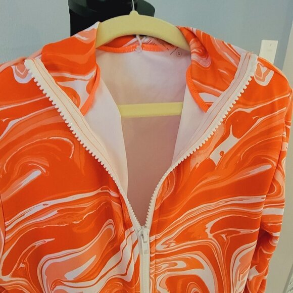 NWT Nova Bathing Suit Summer Workout Orange Zip Crop Top Size Small - Picture 7 of 12